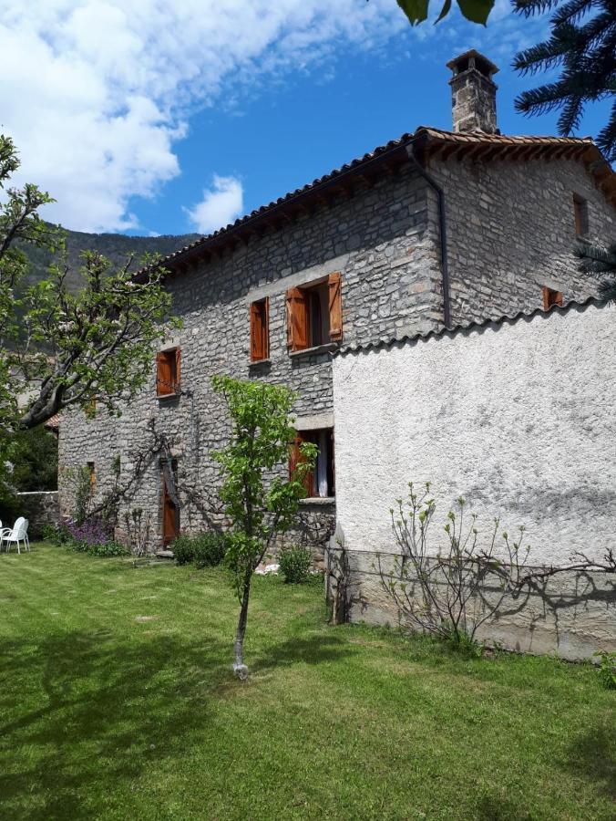 Cirjuana, Casa En El Centro Con Agradable Jardin Y Barbacoa By Pirineos 360 Villa Biescas  Exterior foto